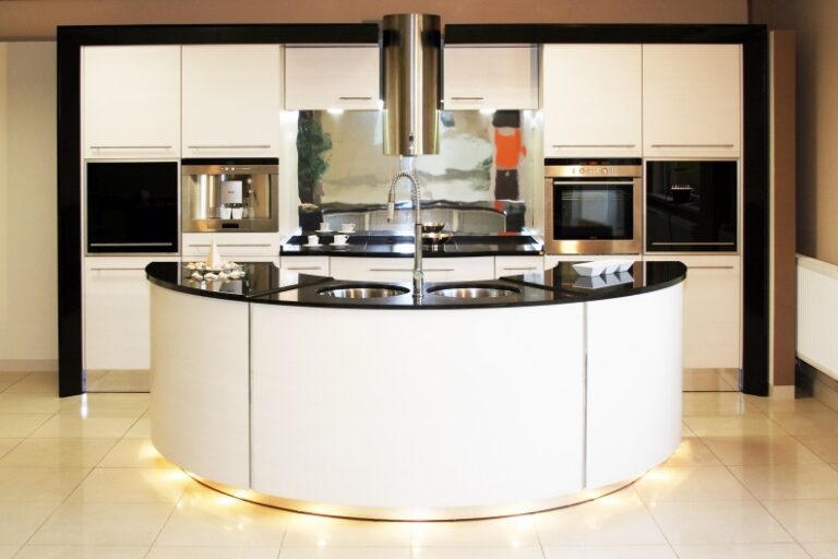 Salon firmowy 7