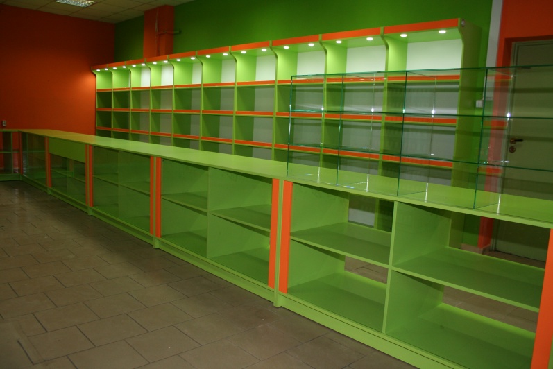 Sklep Monopolowy, Łazy